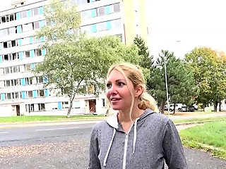 Czech gypsy Vanessa Sweet fucked with horny guy
